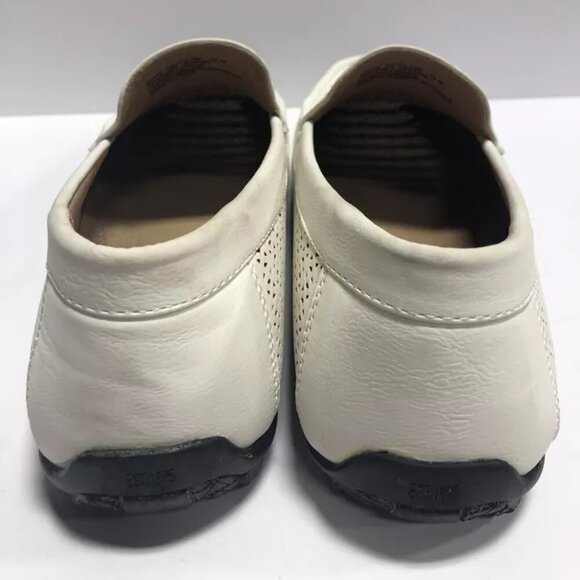 Stacy Adams Men’s Cicero, White Perf Moc Toe Slip-On Shoes, Size 13M. main image 4